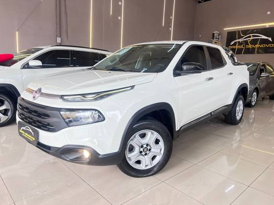 FIAT TORO 1.8 16V EVO FLEX ENDURANCE AT6 FIAT TORO 1.8 16V EVO FLEX ENDURANCE AT6